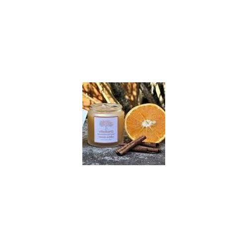 Scented candle - orange and cinnamon