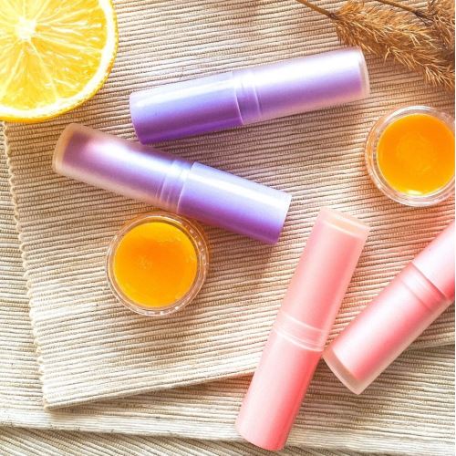 Spring vegan lip balm with chamomile and citrus scent - how to make?