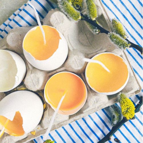 Spring candles in eggshells - how to make an Easter candle
