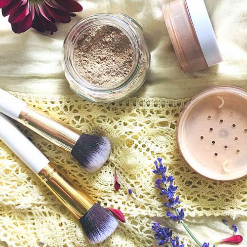 Homemade mineral makeup for all skin types