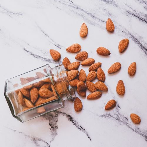 Almond aromatic extract